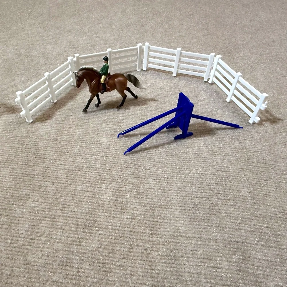 Breyer SM‎ Rose Gray G3 Cantering Warmblood from English Rider Show Jumping Set